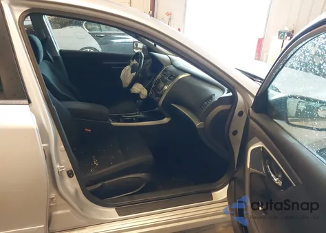 2014 Nissan Altima 2.5 Sv из США, поврежденный, VIN 1N4AL3AP0EC108316